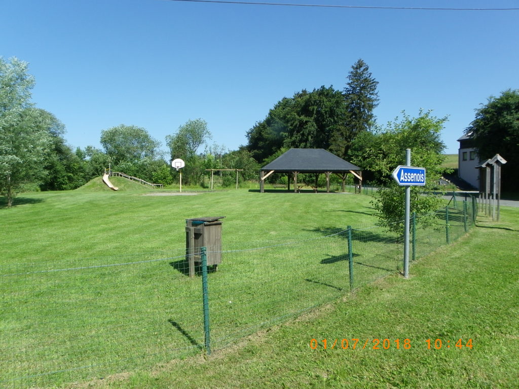 plaine de jeux Cousteumont