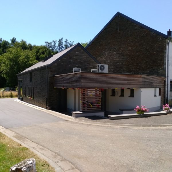 maison village lahérie